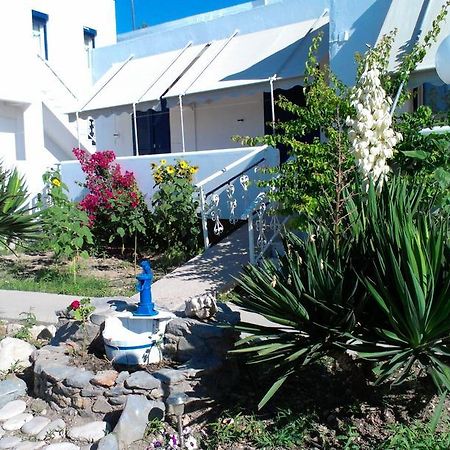 Iro Apartments Paralia Agias Foteinis Exteriör bild